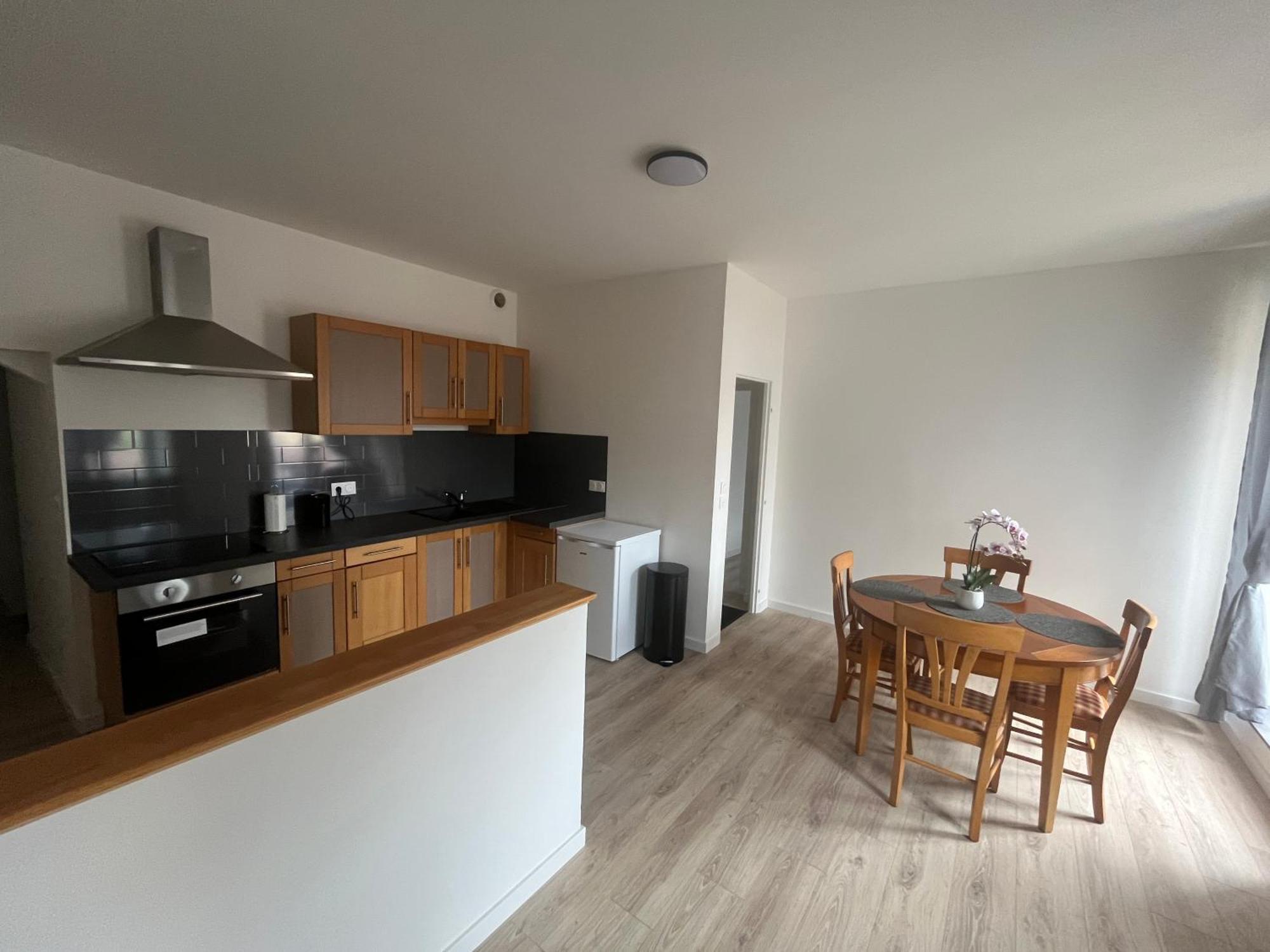 2 Centre-ville Apartment *
